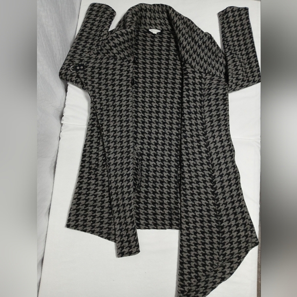 Garnet Hill Asymmetrical Boiled Wool Coat. Ladies Size 8 - Picture 5 of 10